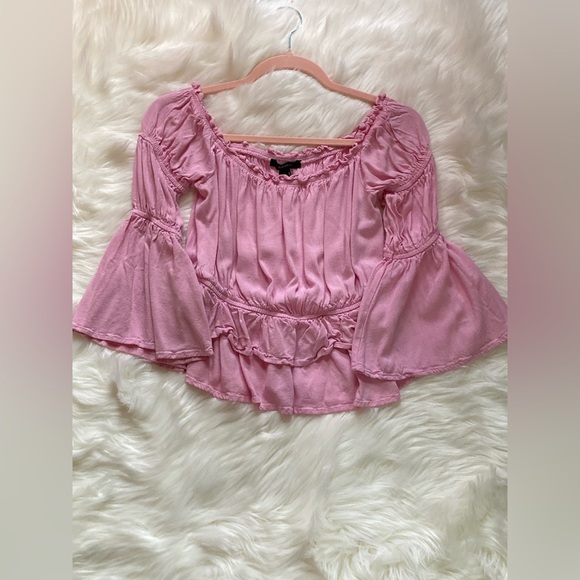 Tops - Forever 21 Pink Ruffle Bell Sleeve Blouse!